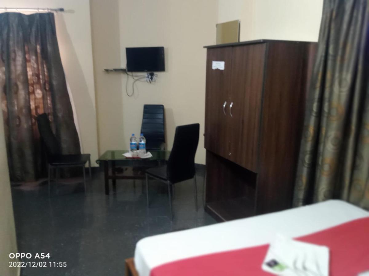 Skyline Lodge Siliguri Ngoại thất bức ảnh